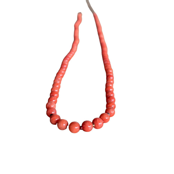 coral necklace front view
