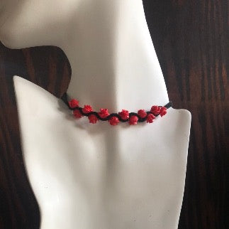 Red Roses Choker